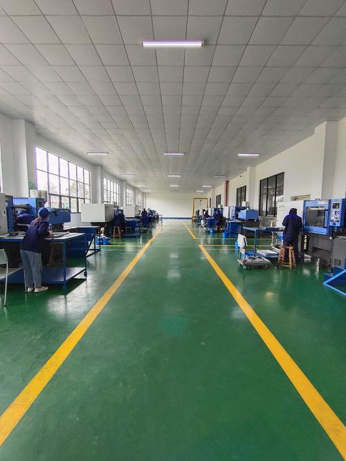 廣西晨天恒源金屬制品 專業研發、生產與銷售鎢合金產品